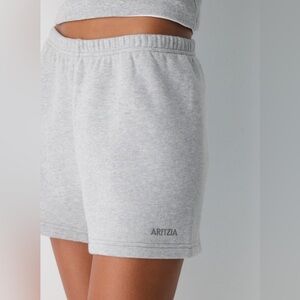 Aritzia | Cozy Sweatfleece Perfect Hi-rise Mini Short